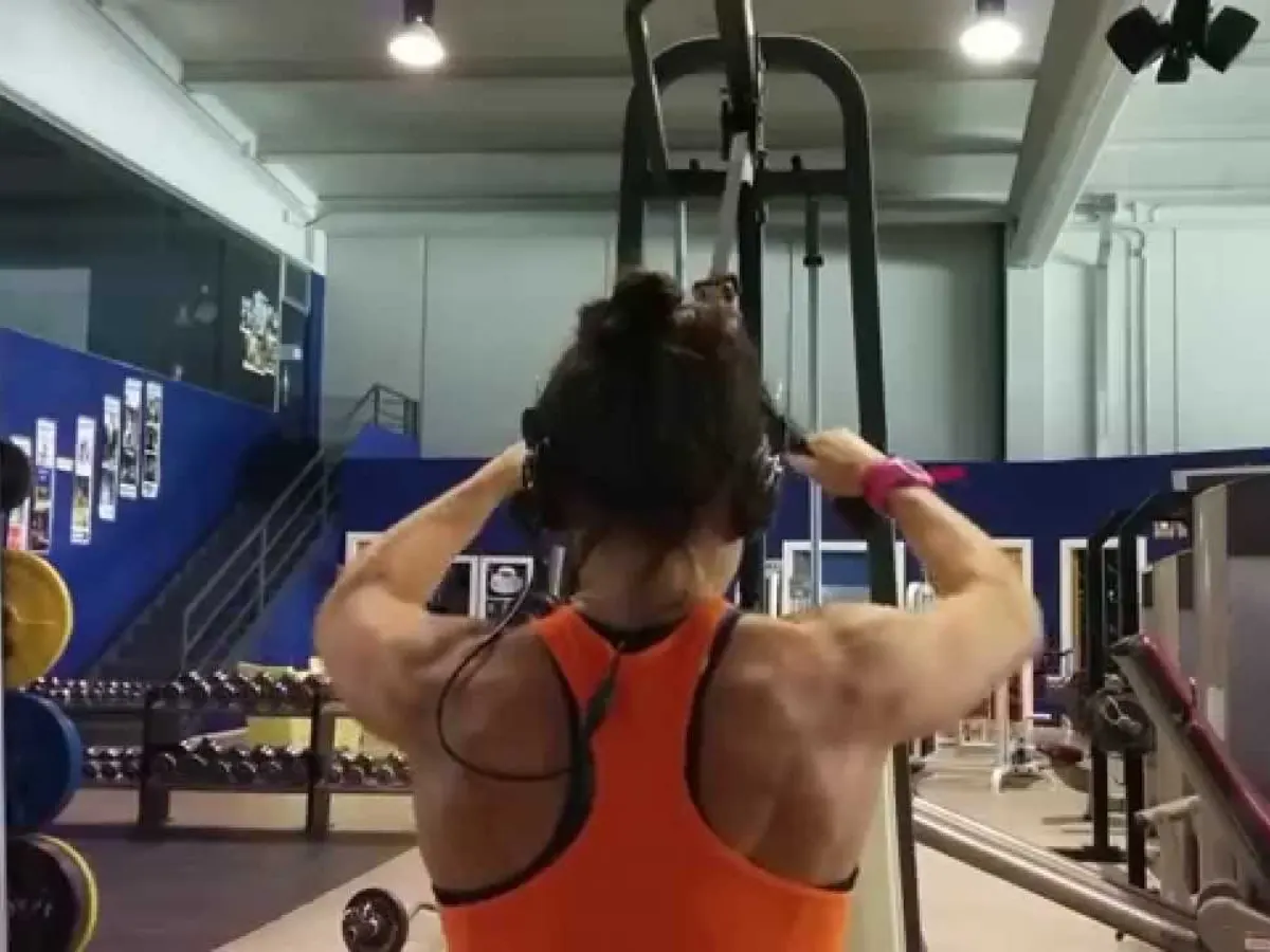 Amaya fitness youtuber